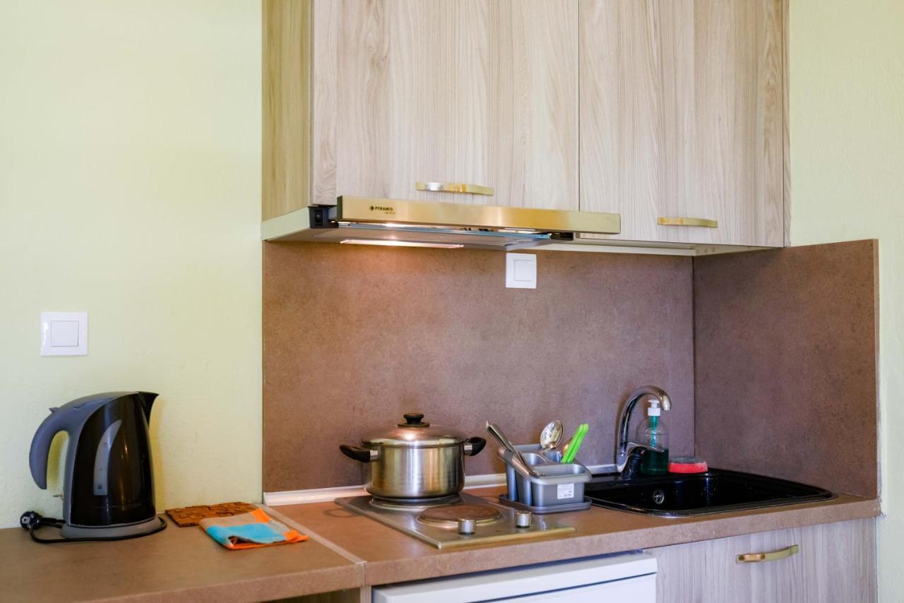 Dionisos Apartments Paralia Dionisiou Extérieur photo