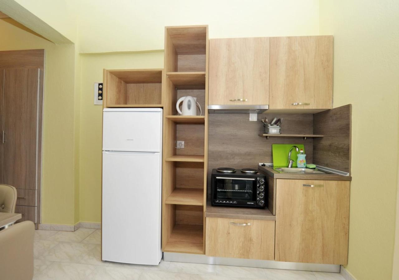 Dionisos Apartments Paralia Dionisiou Extérieur photo