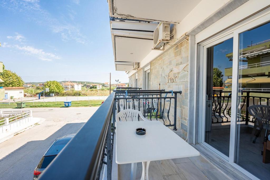 Dionisos Apartments Paralia Dionisiou Chambre photo